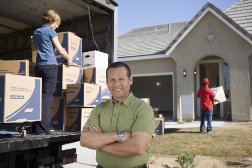 Packing and preparation for student removals in Ealing